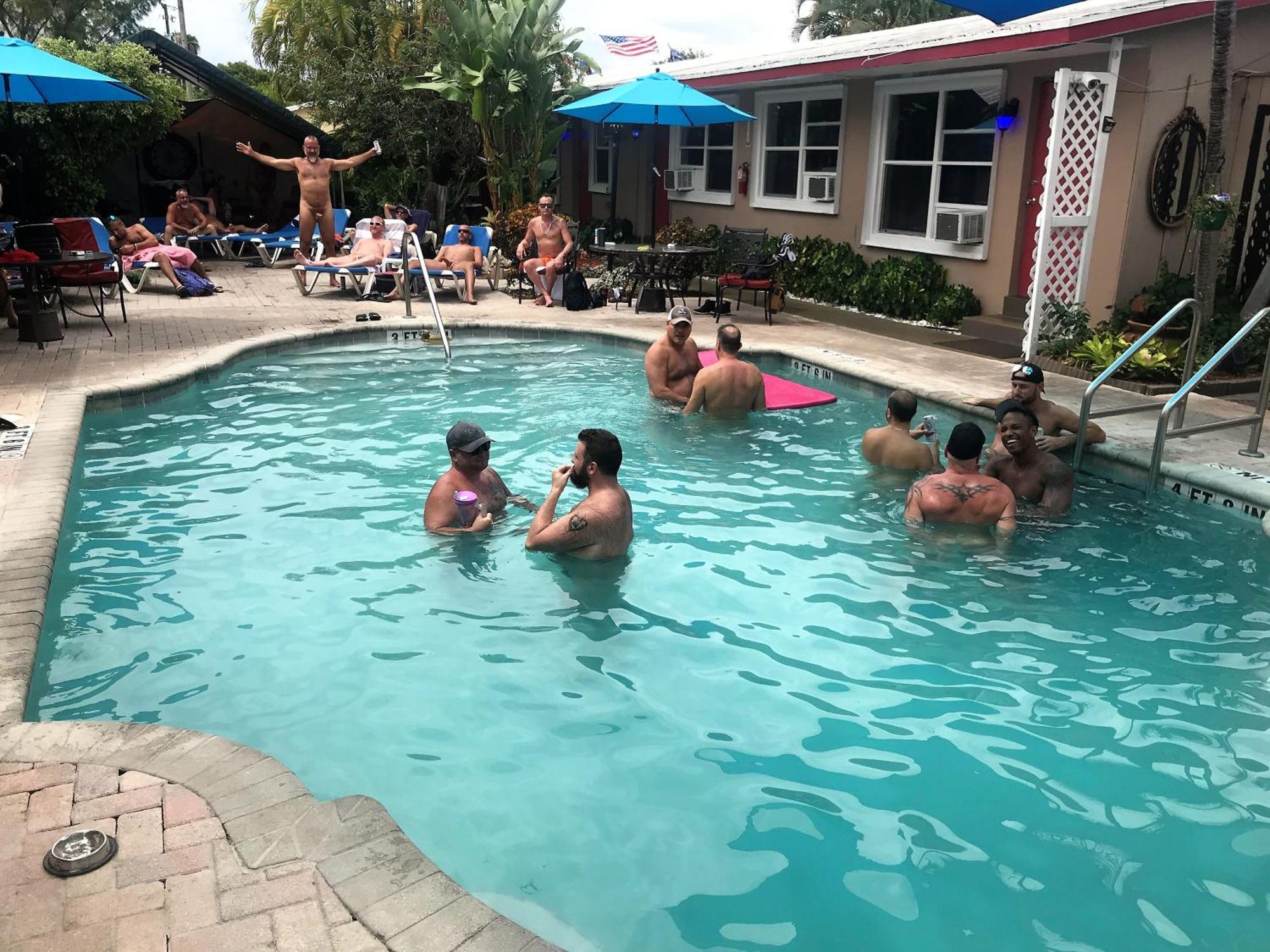 Inn Leather Guest House-Gay Male Only Форт Лодърдейл Екстериор снимка